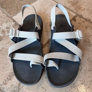 Women’s chaco sandals size 8